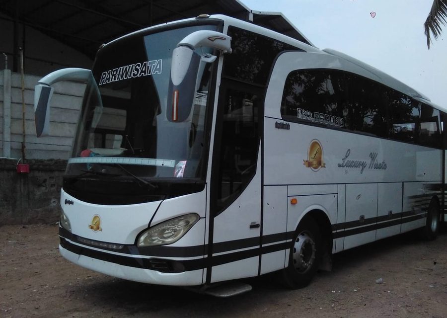 Sewa Bus Besar (Big Bus) — foto 1